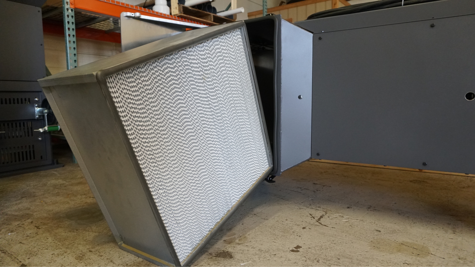 Max Air 2000 filter chamber